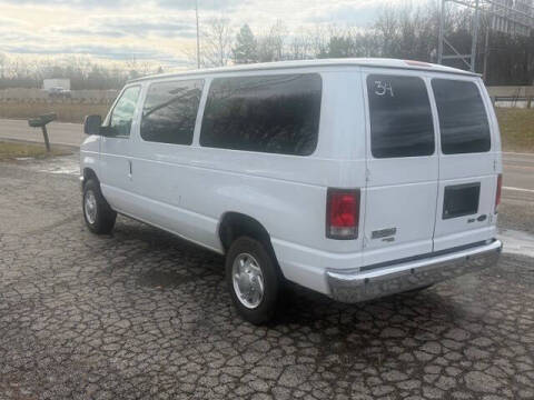 2014 Ford E-Series E-350 SD XL