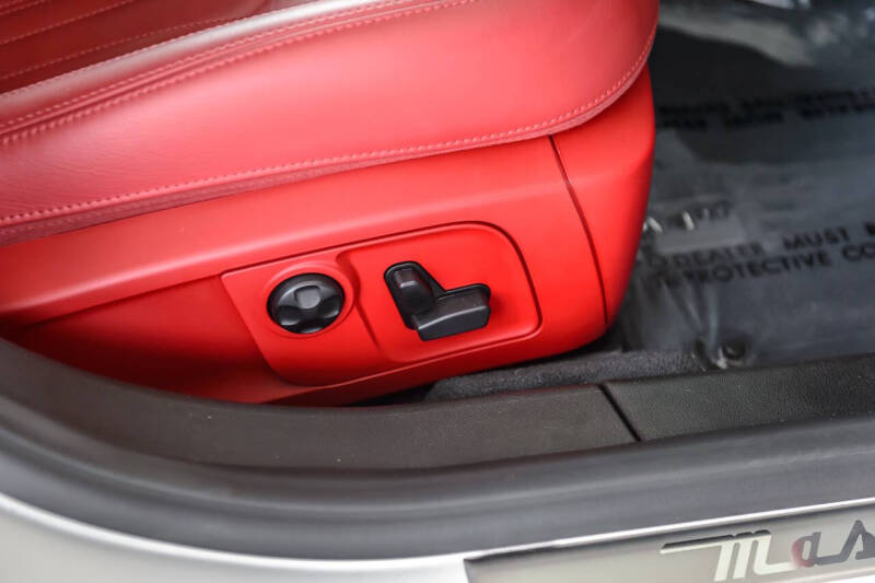 2018 Maserati Ghibli