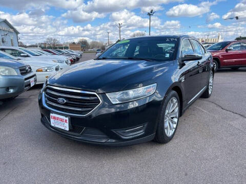 2015 Ford Taurus