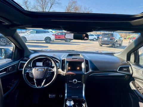 2020 Ford Edge ST