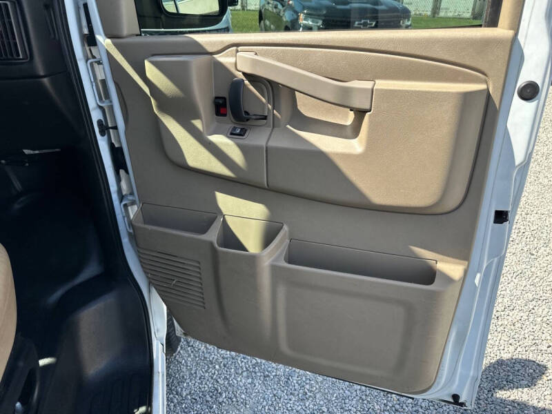 2017 Chevrolet Express 2500