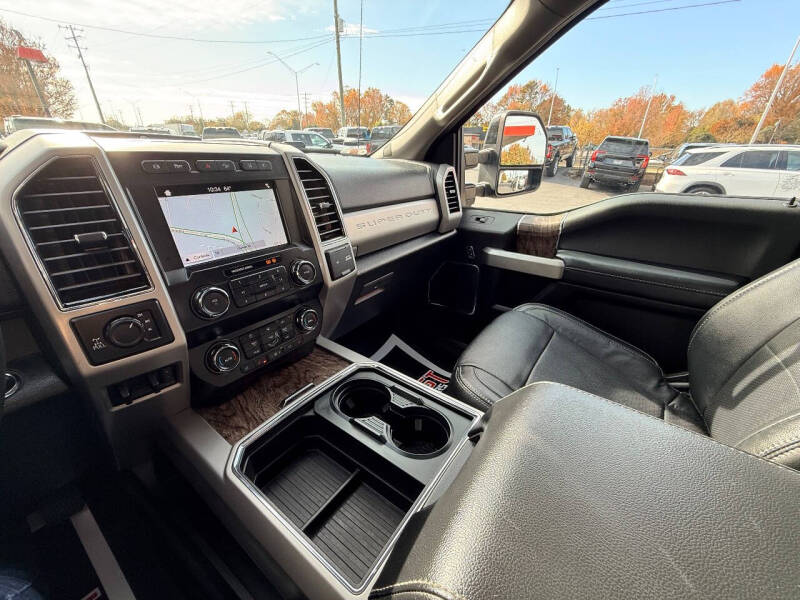 2019 Ford F-350 Super Duty Lariat