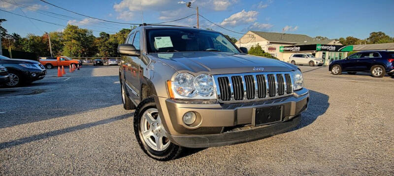 2005 Jeep Grand Cherokee for sale at AUTOLUXGROUP in Lakewood NJ