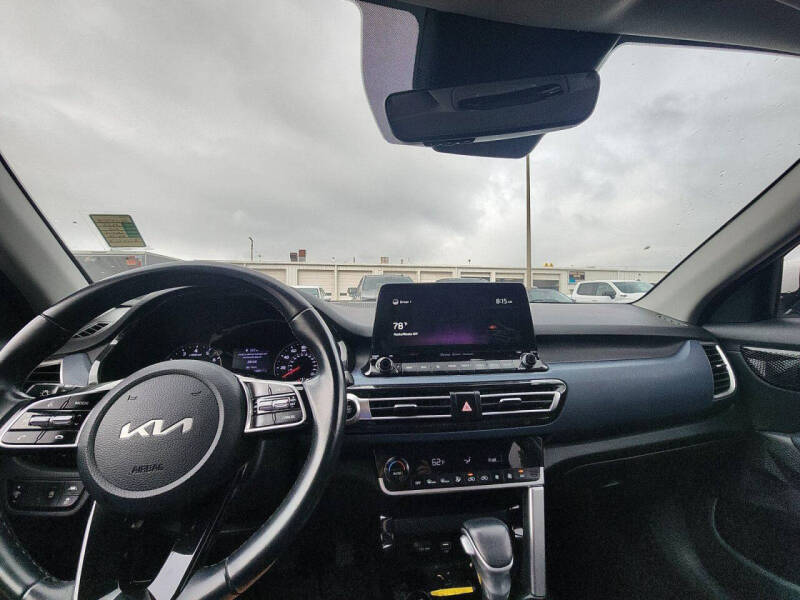 2022 Kia Seltos Nightfall