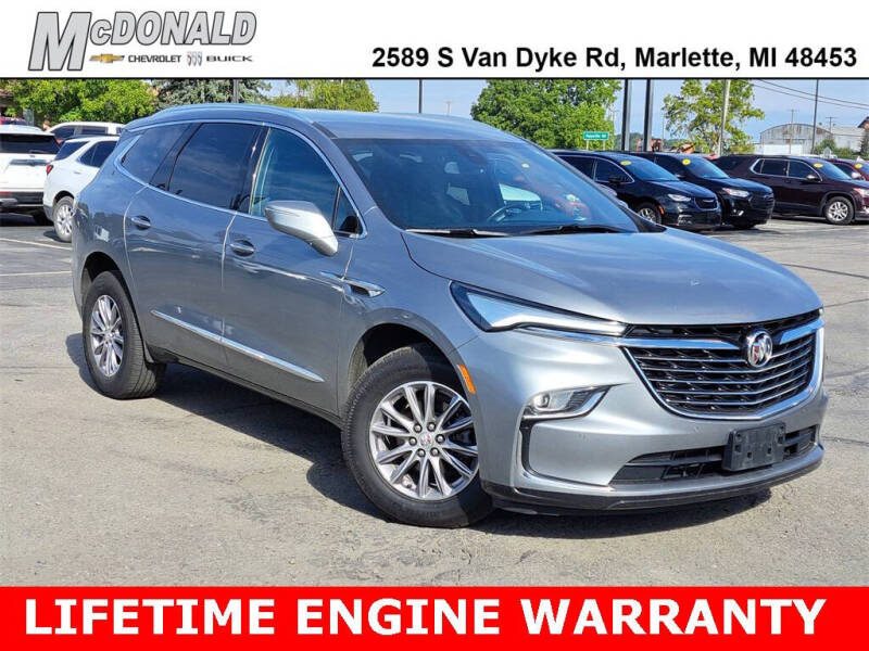 2023 Buick Enclave Essence