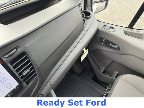 2025 Ford Transit