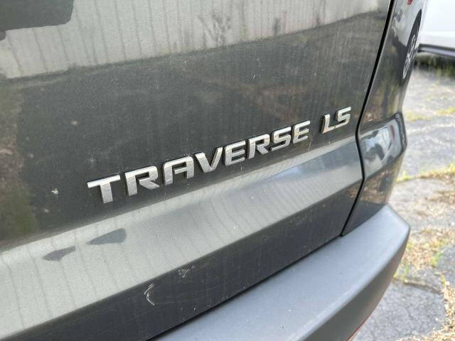 2011 Chevrolet Traverse LS