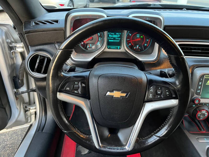 2014 Chevrolet Camaro 1LT photo 21