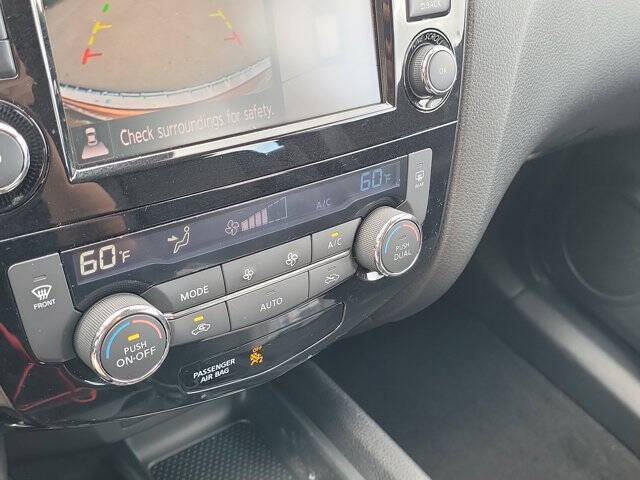 2022 Nissan Rogue Sport SL