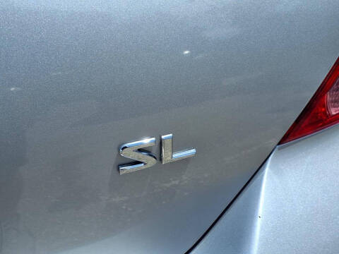 2012 Nissan Versa 1.8 SL