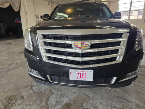 2017 Cadillac Escalade Luxury
