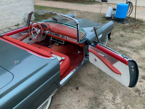 1956 Ford Thunderbird