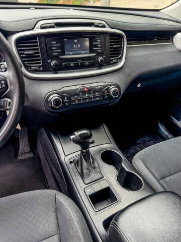 2017 Kia Sorento LX V6