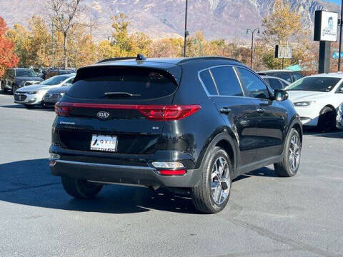 2020 Kia Sportage EX