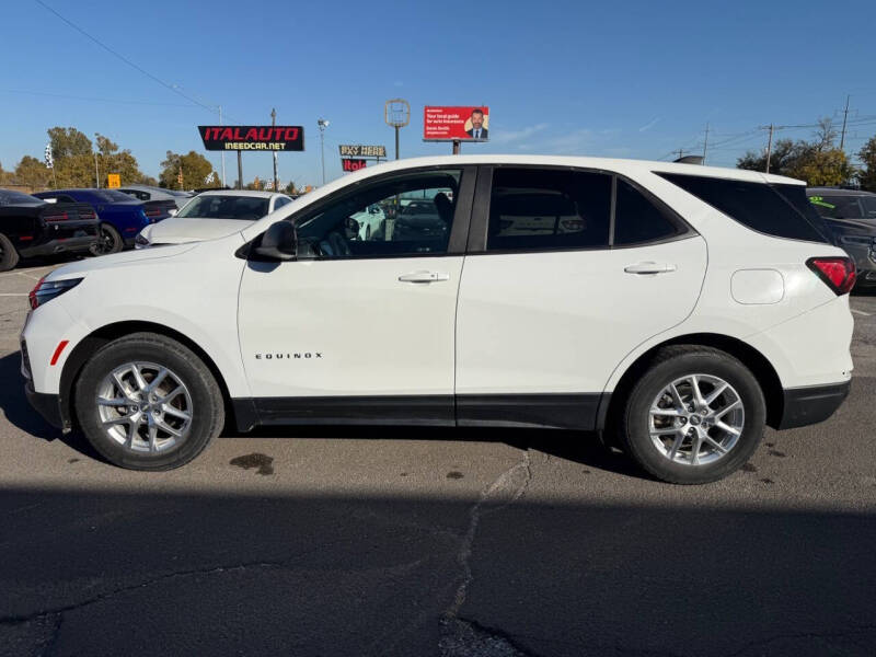 2022 Chevrolet Equinox LS