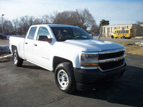 2018 Chevrolet Silverado 1500 for sale at USED CAR FACTORY in Janesville WI
