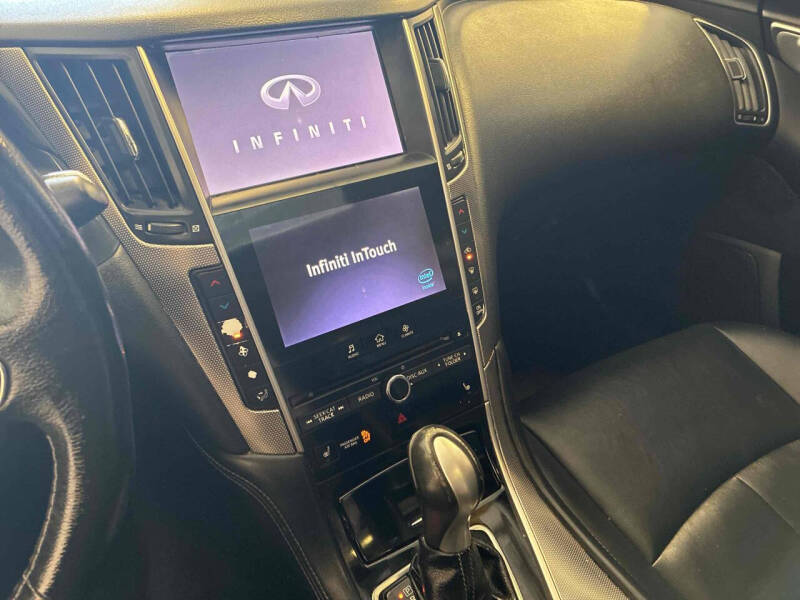 2016 Infiniti Q50 2.0T Premium