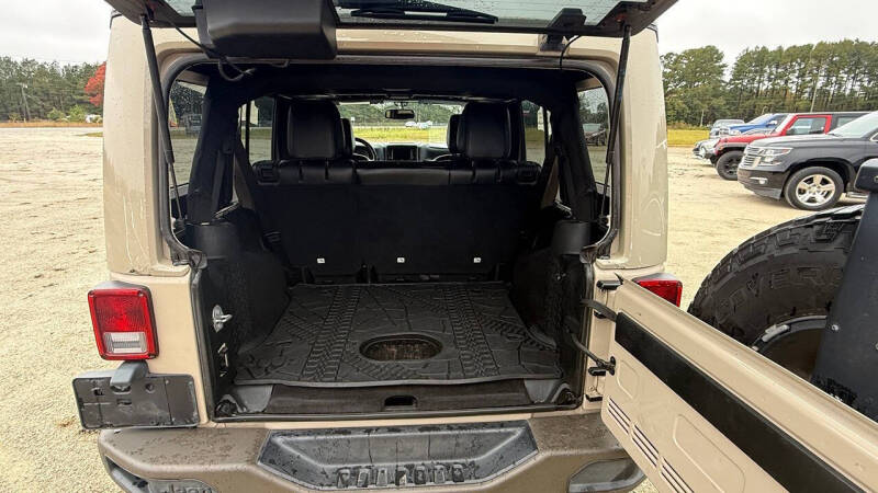 2016 Jeep Wrangler Unlimited Sahara 75th Anniversary