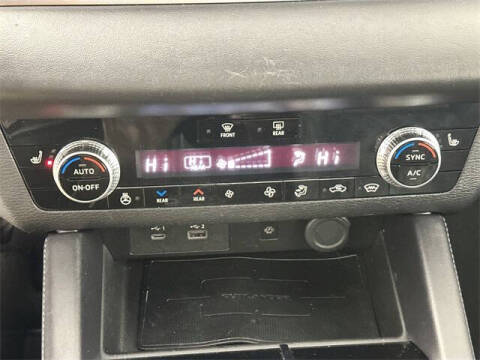 2023 Mitsubishi Outlander SEL