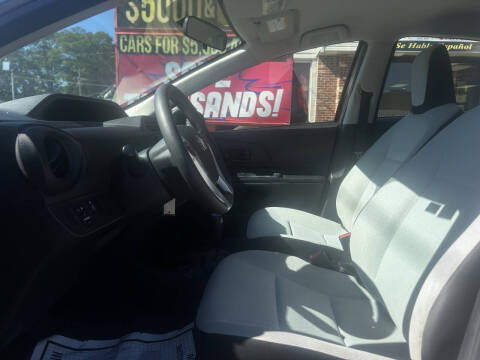 2015 Toyota Prius c Two