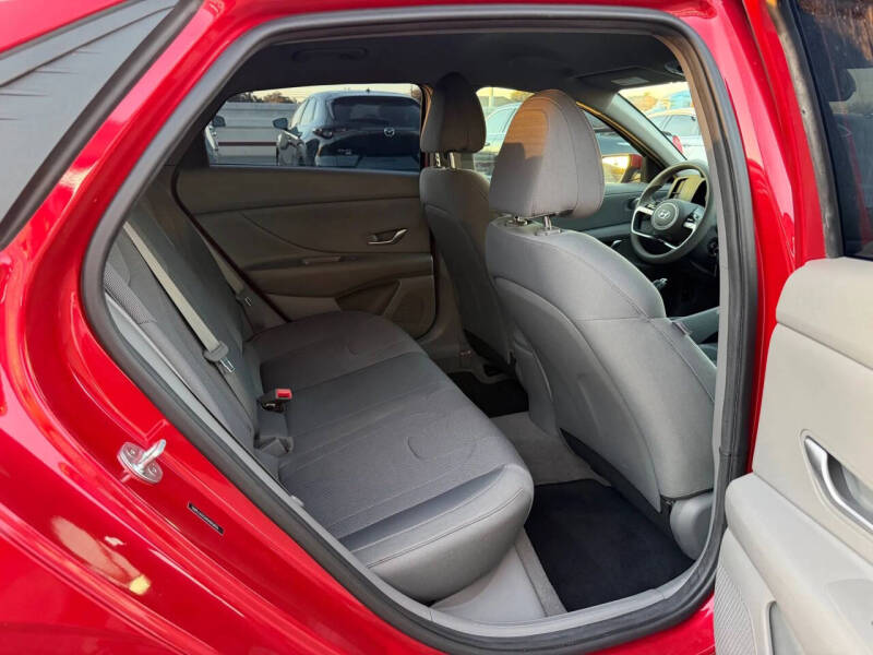 2022 Hyundai Elantra