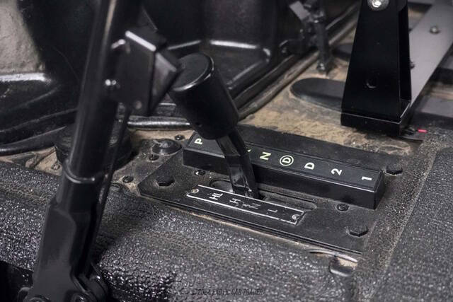 2008 AM General Hummer