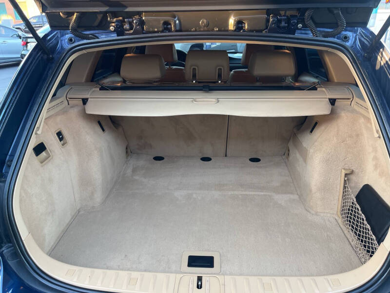 2012 BMW 3 Series 328i