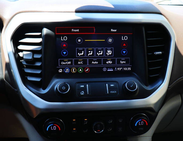 2020 GMC Acadia SLT
