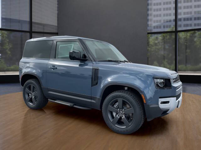 2025 Land Rover Defender 90 P300 S