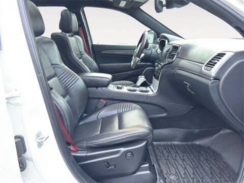 2020 Jeep Grand Cherokee SRT