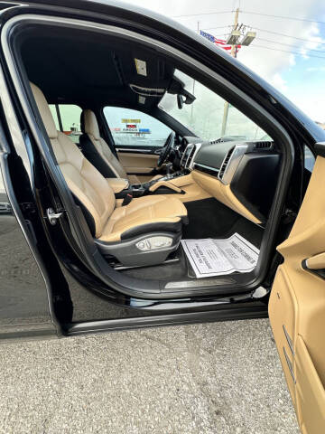 2016 Porsche Cayenne