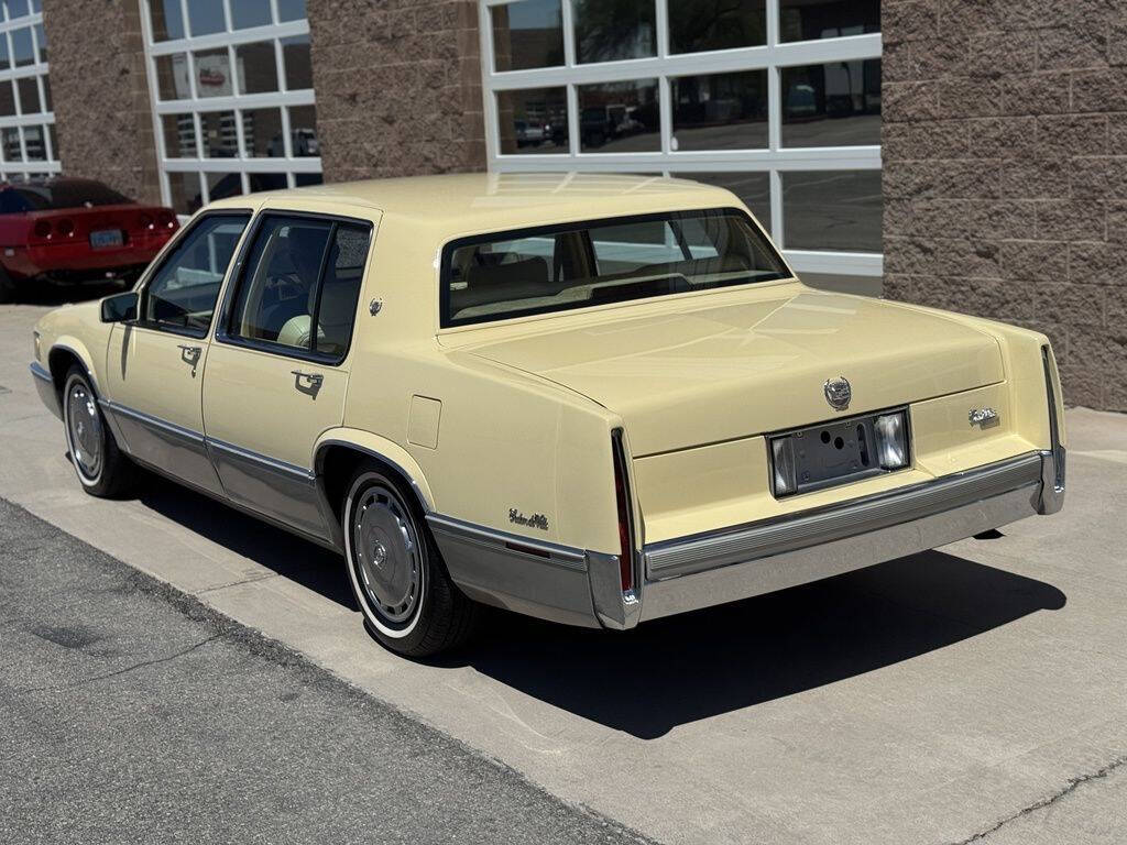 1989 Cadillac DeVille 10