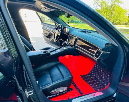 2014 Porsche Panamera 4S