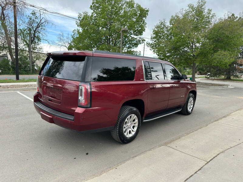 2017 GMC Yukon XL SLT