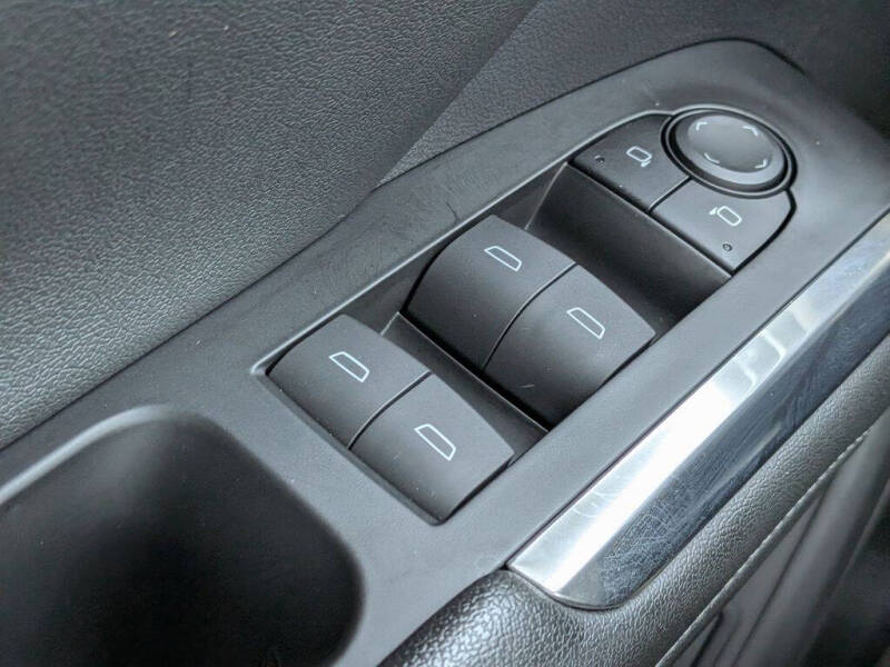 2024 Chevrolet Traverse LS