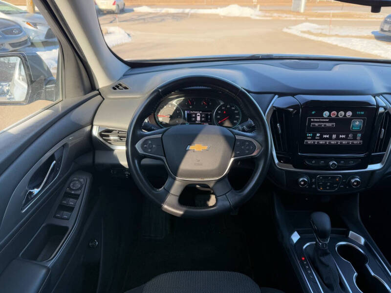 2018 Chevrolet Traverse LT Cloth