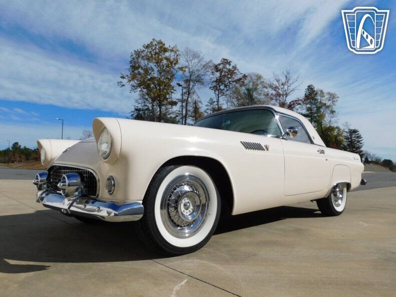 1955 Ford Thunderbird