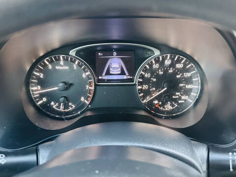 2016 Nissan Pathfinder S