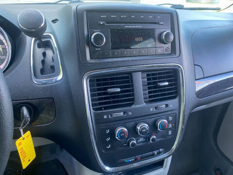 2015 Dodge Grand Caravan SE