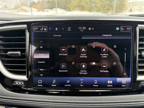2024 Chrysler Pacifica Plug-In Hybrid