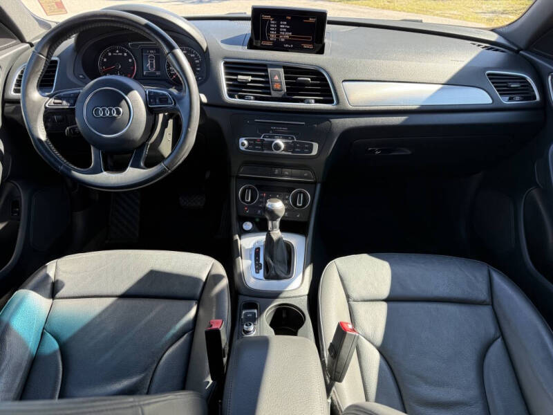 2017 Audi Q3 2.0T Premium Plus