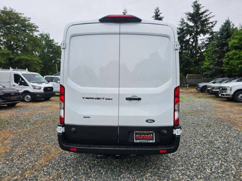 2026 Ford Transit 250