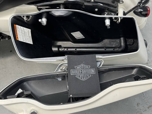 2018 Harley-Davidson Touring