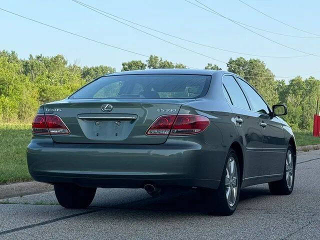 2005 Lexus ES 330