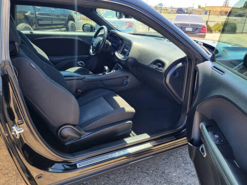 2020 Dodge Challenger SXT