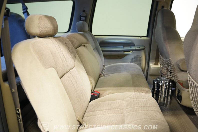 2000 Ford Excursion XLT