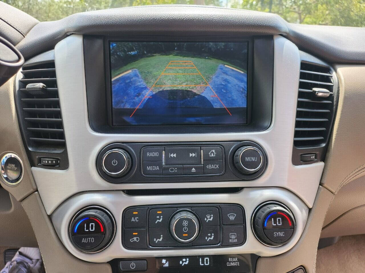 2015 GMC Yukon XL SUV / Crossover - $23,995