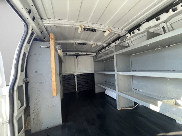 2017 Chevrolet Express 2500