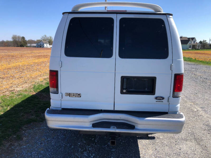 2002 Ford E-Series E-350 SD
