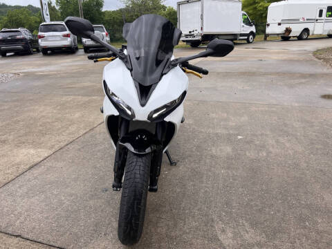2025 Triumph Daytona 660